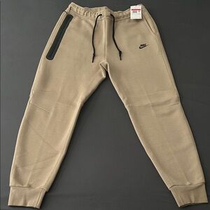 Nike Beige Sweatpants with Black Details
